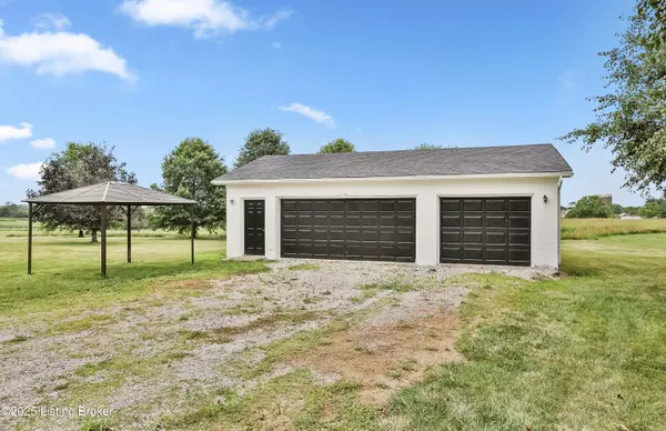 Bagdad, KY 40003,1437 Beards Ln