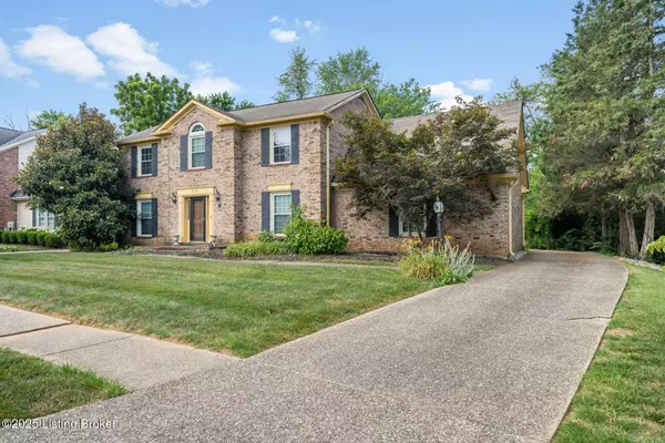 Louisville, KY 40223,608 Winyan Ln