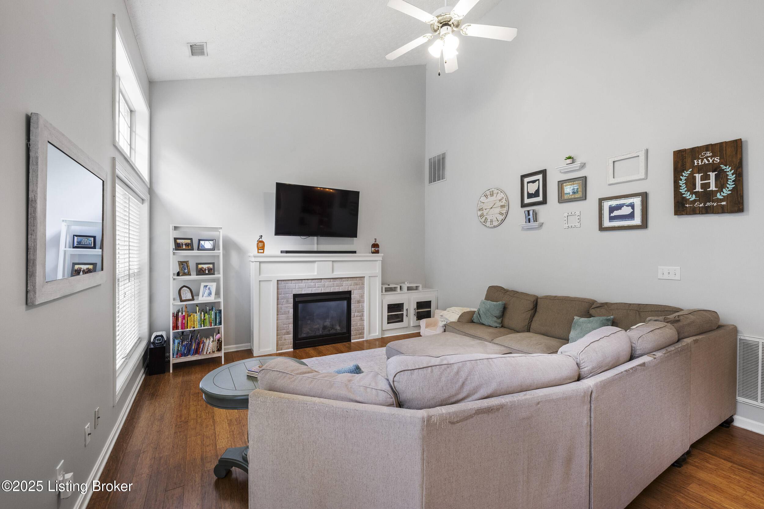 Prospect, KY 40059,5840 Waveland Cir