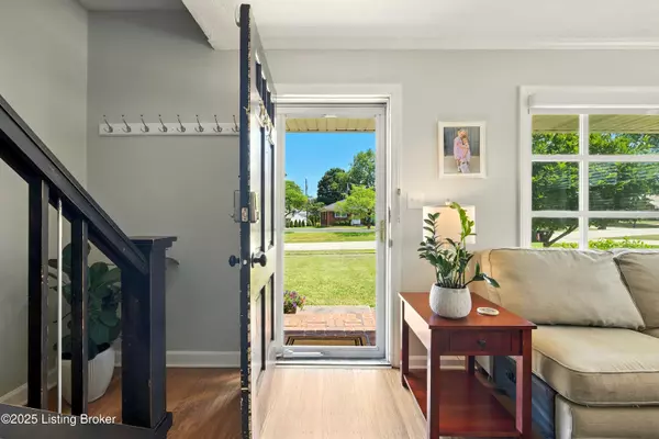 Louisville, KY 40220,2502 Ashbrook Ave