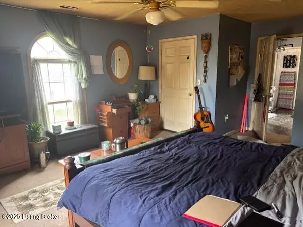 Louisville, KY 40299,9611 Old Six Mile Ln