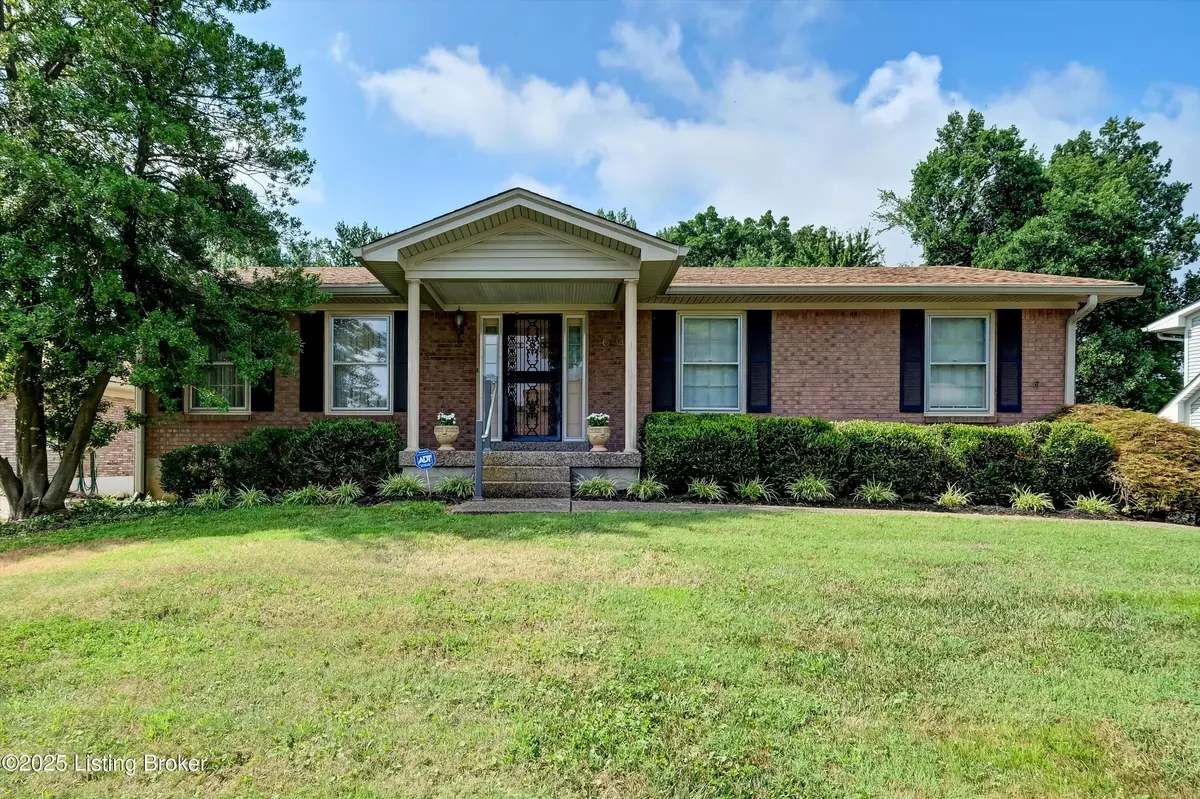 Louisville, KY 40214,7604 Nottoway Cir