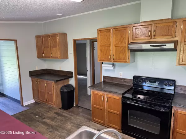 Turners Station, KY 40075,887 Cane Run Rd