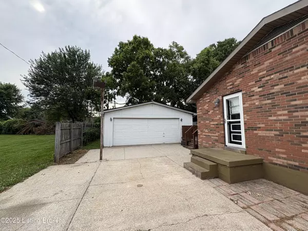 Bardstown, KY 40004,116 Daffodil Dr