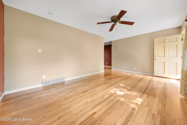 Louisville, KY 40217,2910 Harrison Ave