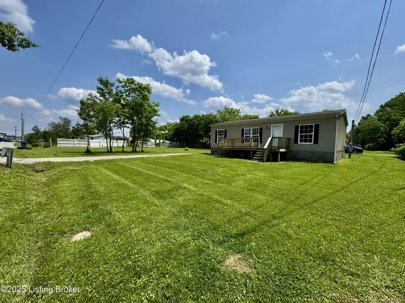 151 Carpenter St, Shepherdsville, KY 40165