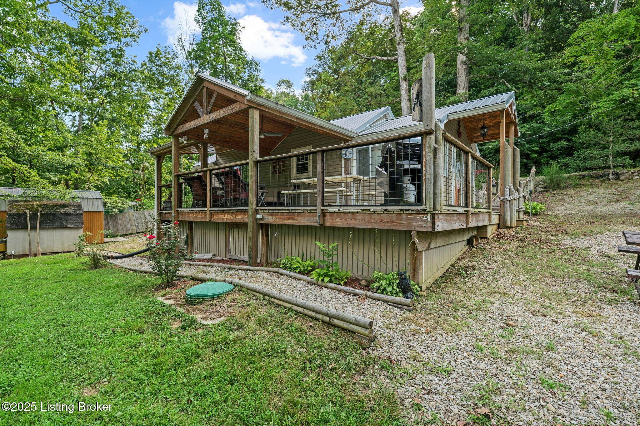 Hudson, KY 40145,216 Hidden Valley Ln