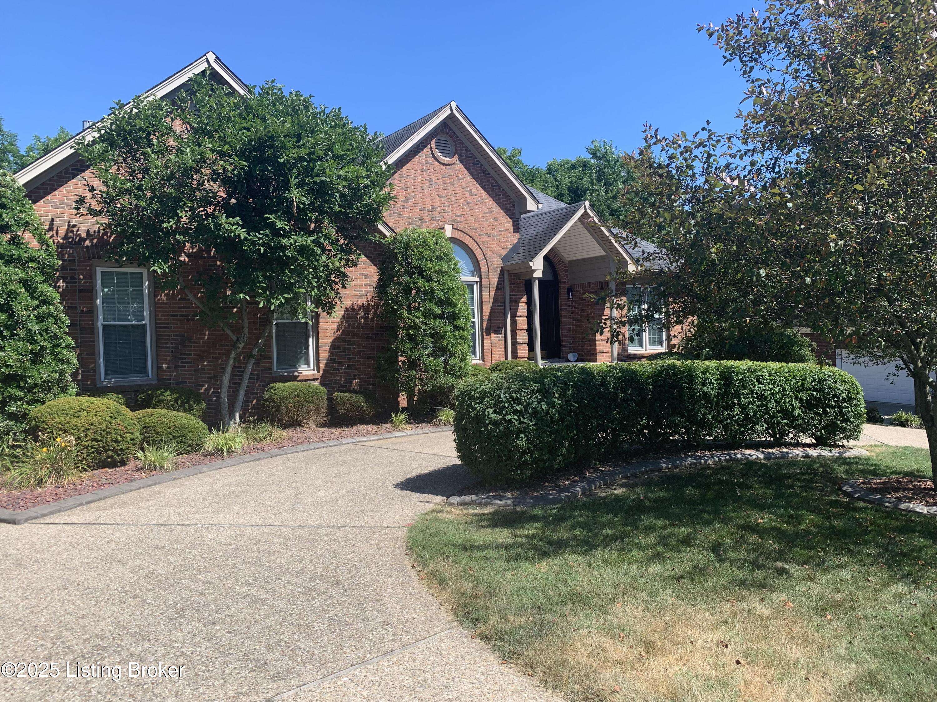 Louisville, KY 40299,4607 Dove Ct