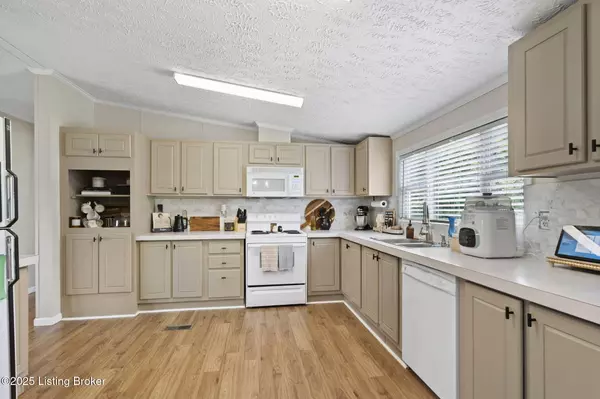 Ghent, KY 41045,100 Thunderbird Rd