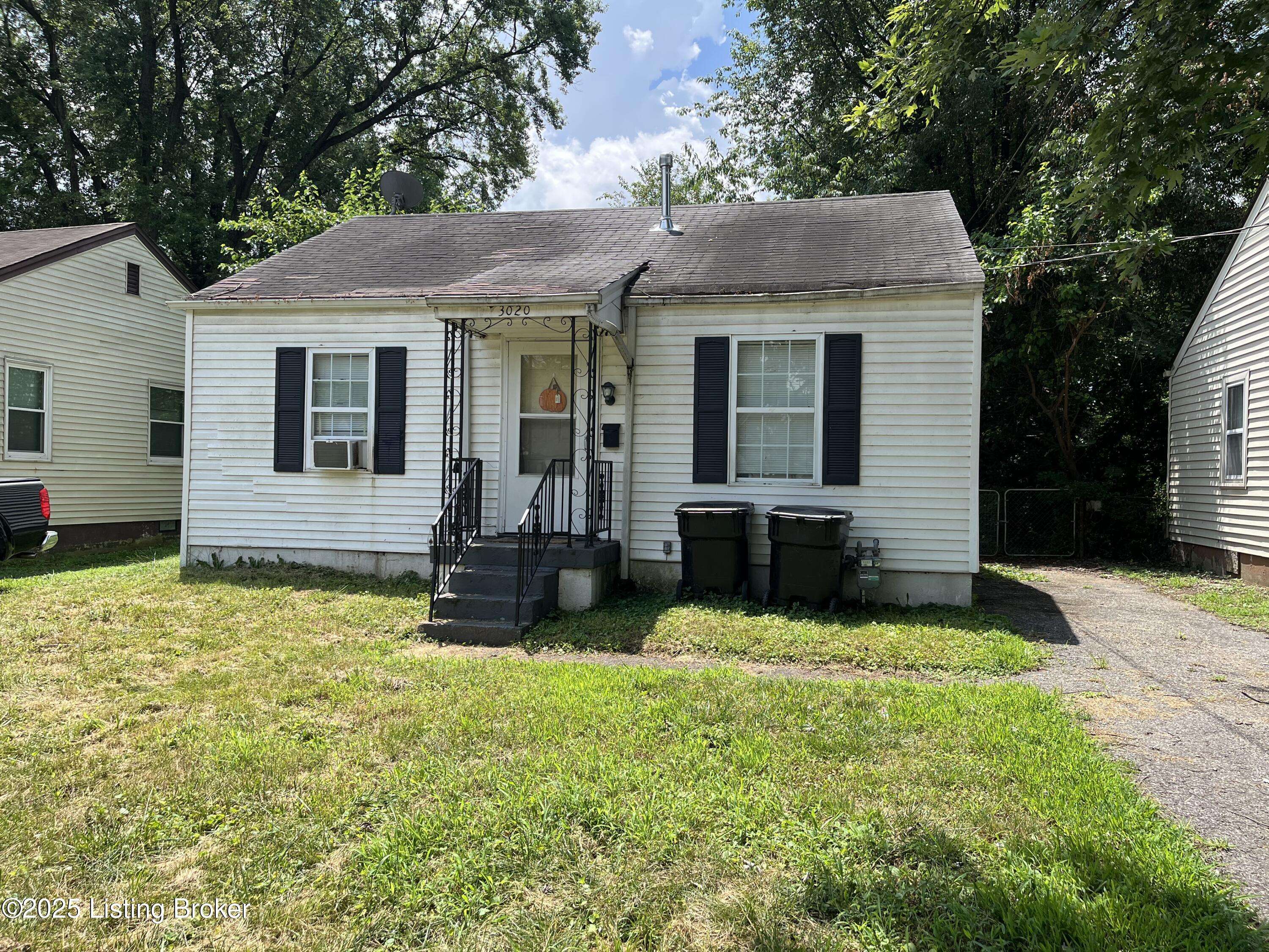 3020 Penway Ave, Louisville, KY 40212