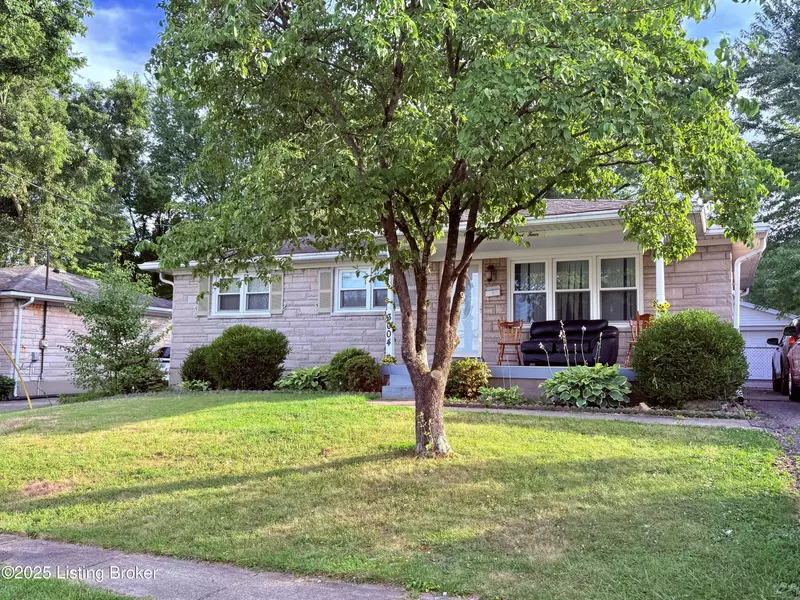 3004 Flair Knoll Dr, Louisville, KY 40216