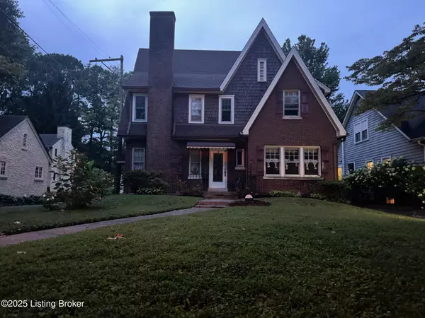 Audubon Park, KY 40213,931 Dove Lawn