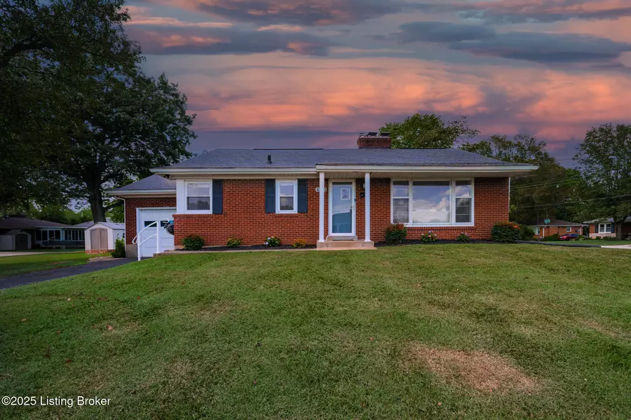4303 Michael WAY, Louisville, KY 40220