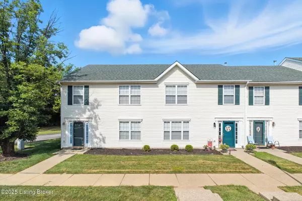 Louisville, KY 40291,8013 Hunter Green WAY