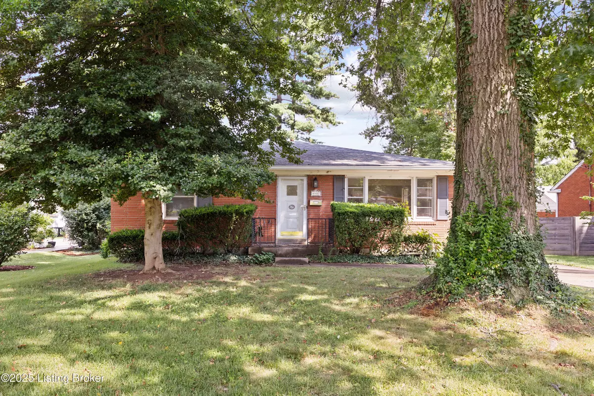 Louisville, KY 40220,4407 Saint Regis Ln