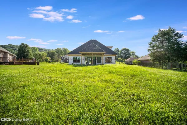 Carrollton, KY 41008,2 Valleywood Ct