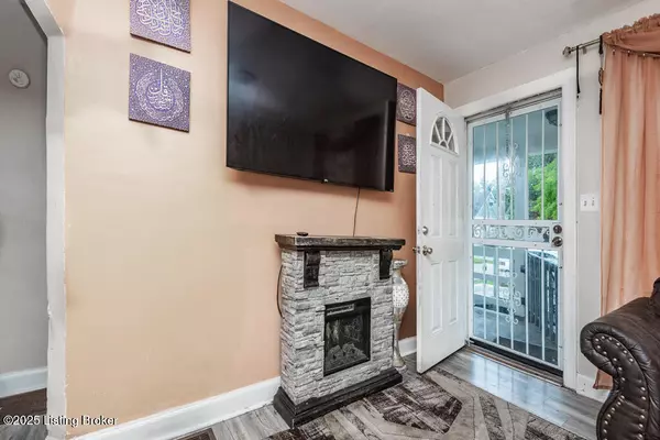 Louisville, KY 40208,1333 Weller Ave