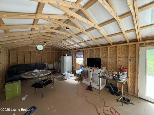 Leitchfield, KY 42754,890 Bear Creek Rd