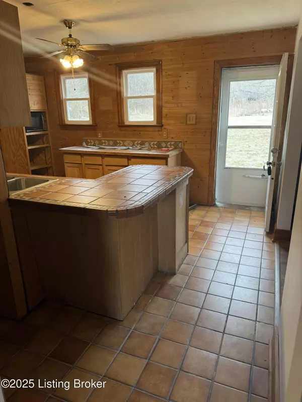 Shepherdsville, KY 40165,1435 Knob Creek Rd