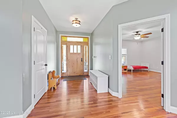 La Grange, KY 40031,1945 Crystal Dr