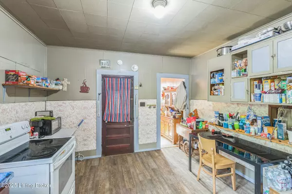 Pineville, KY 40977,1157 Old Bell High Rd