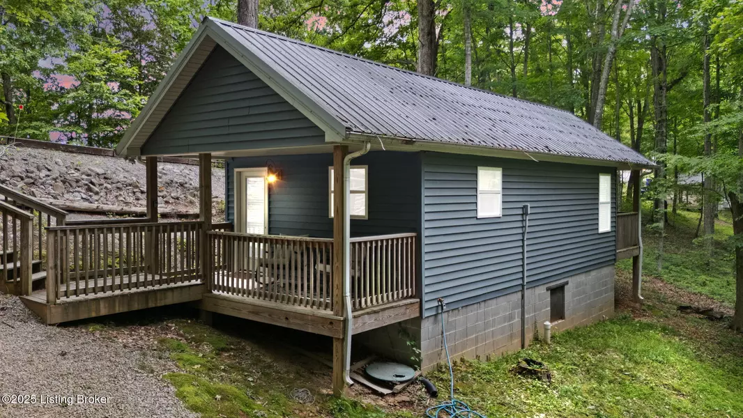 866 Wilderness Rd, Mammoth Cave, KY 42259
