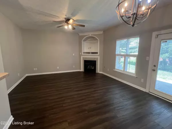 Louisville, KY 40245,3404 Pinnacle Gardens Dr