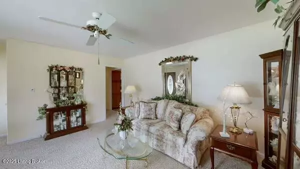 Louisville, KY 40214,5614 Genny Ct