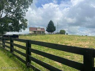 794 Baugh Ln, Pleasureville, KY 40057