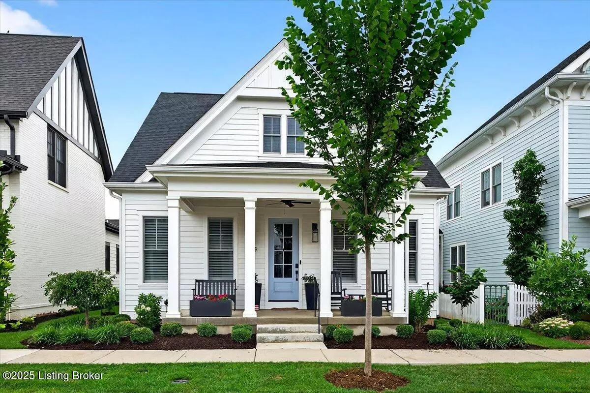 Prospect, KY 40059,6109 Starflower St
