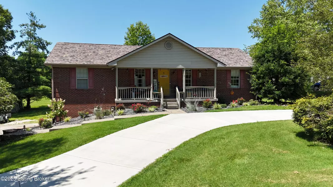 1005 Farmaway Dr, Bardstown, KY 40004