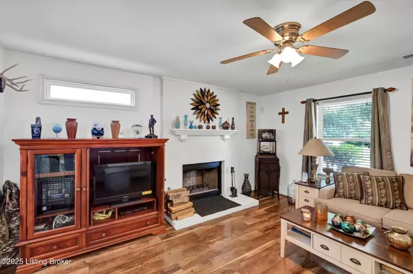 Louisville, KY 40211,3002 Young Ave
