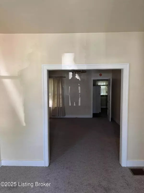 Louisville, KY 40212,123 S 46th St