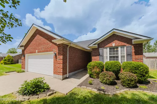 400 Helm Ln,  Mt Washington,  KY 40047