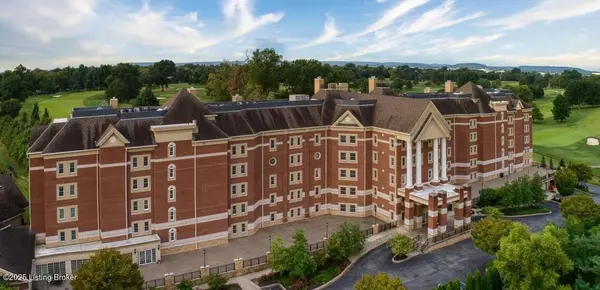 1300 Cardinal Dr #UNIT 206, Louisville, KY 40213