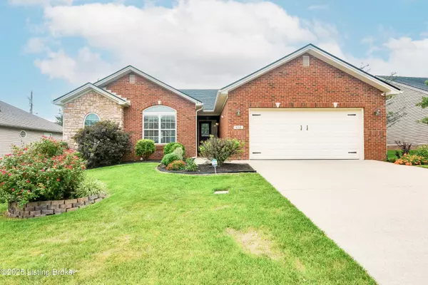 428 Forest Ridge Dr, Frankfort, KY 40601