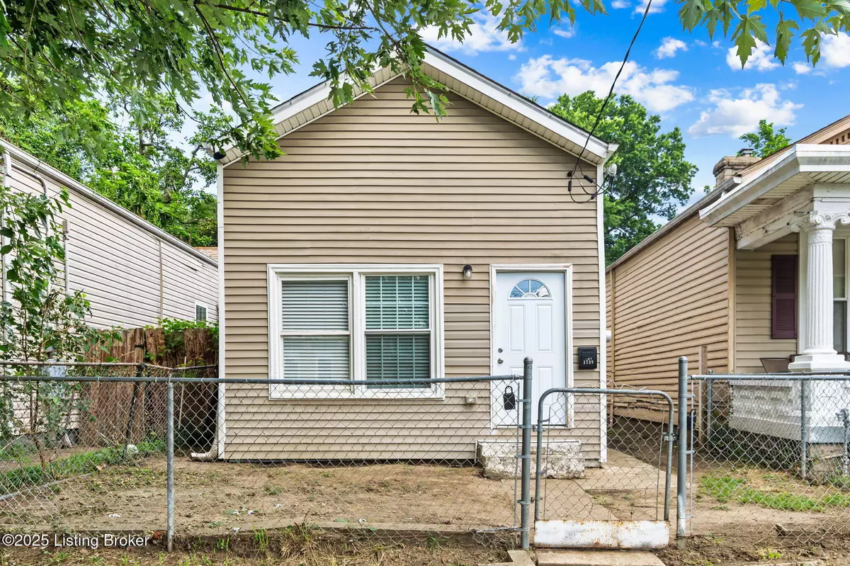 Louisville, KY 40210,1739 Dumesnil St