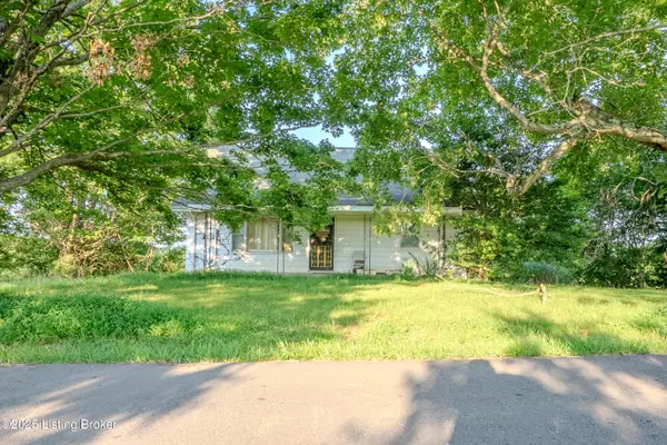 847 Locust Grove Rd, Greensburg, KY 42743