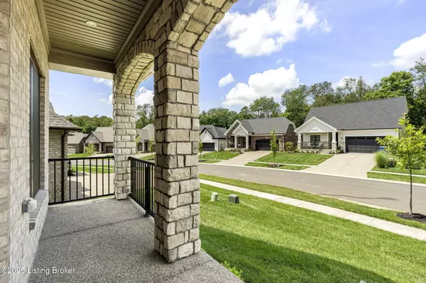 Prospect, KY 40059,11616 Victoria Falls Ln