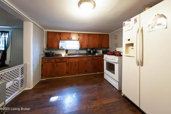 Louisville, KY 40215,936 Brentwood Ave