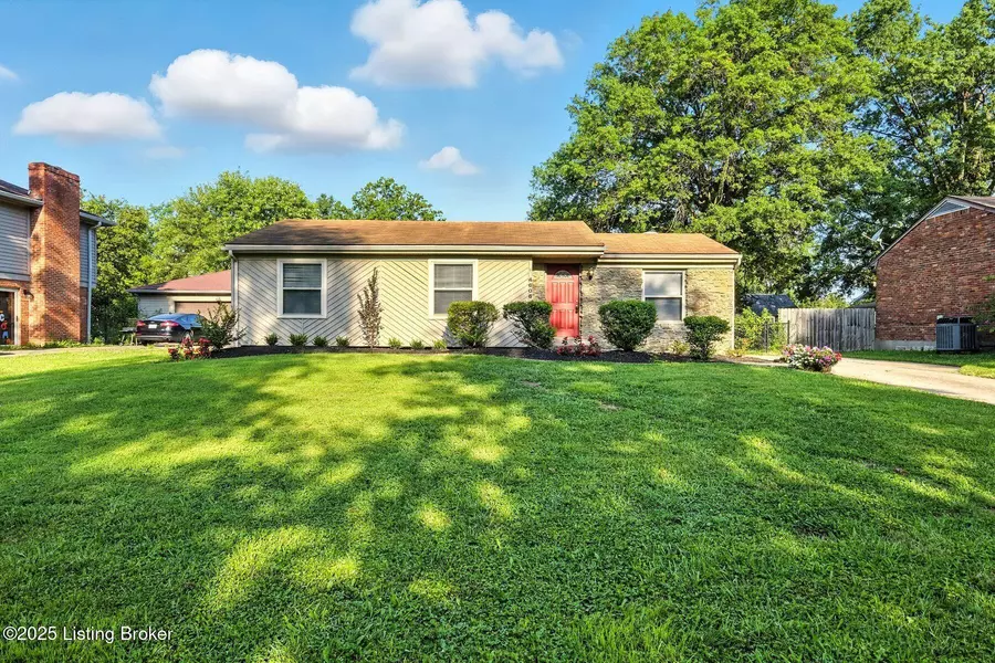 4606 Haeringdon Dr, Louisville, KY 40299