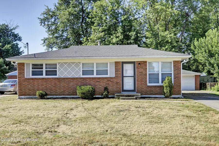 6204 Hackberry WAY, Louisville, KY 40229