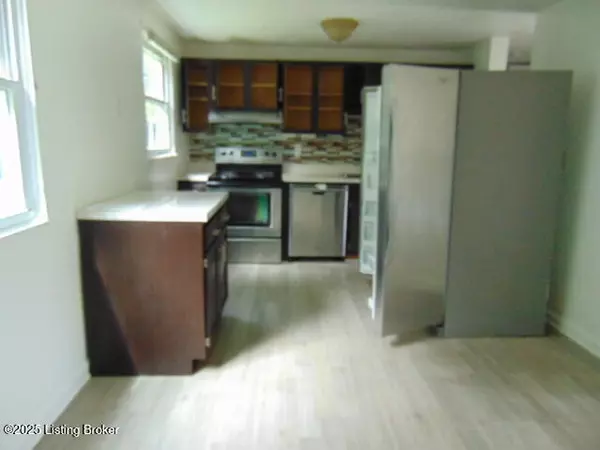 Louisville, KY 40219,8409 Archwood Ct