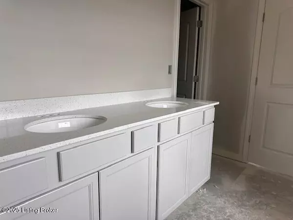 Louisville, KY 40291,7820 Copper Drift WAY