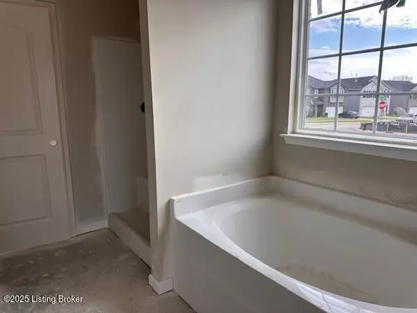 Louisville, KY 40291,7820 Copper Drift WAY