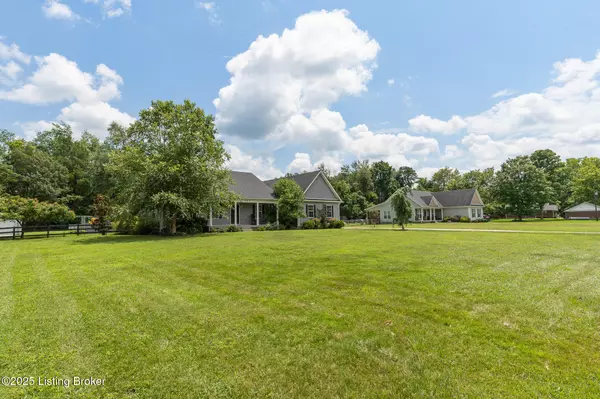 Shepherdsville, KY 40165,404 E Indian Stone Rd