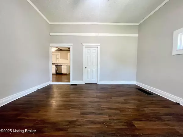 Jeffersonville, IN 47130,720 E Court Ave