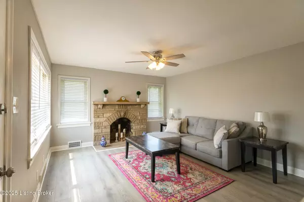Louisville, KY 40216,4722 Cane Run Rd