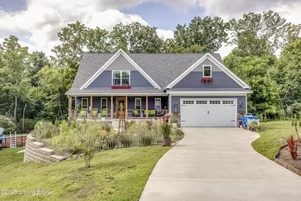 7105 Hollow Oak Ct,  Crestwood,  KY 40014