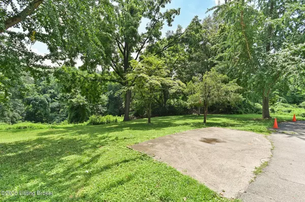 Louisville, KY 40206,65 Warren Rd